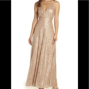 Lulu’s Gold Sequined Maxi Gown - Size M